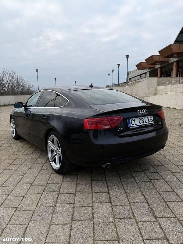 Second-hand Audi A5 S-Line 143 CP (105 kW) 2013 Culoaregri Coupe