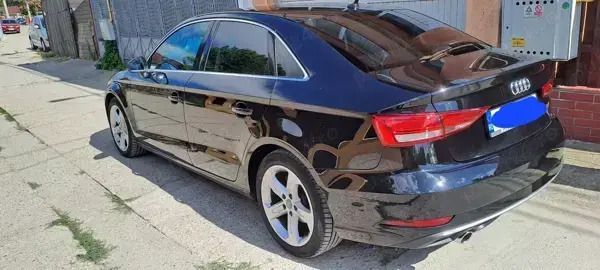 Second-hand Audi A3 116 CP (85 kW) 2018 Negru Berlinǎ
