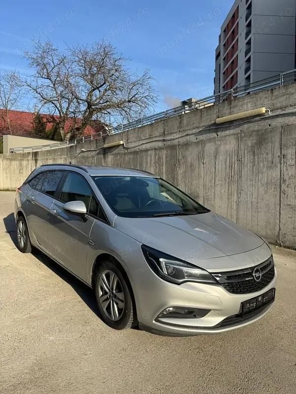 Second-hand Opel Astra 110 CP (80 kW) 2017 Break