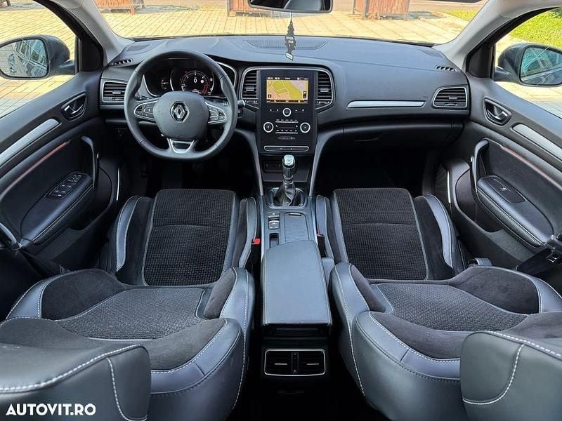 Second-hand Renault Mégane GrandTour Intens 130 CP (95 kW) 2019 Culoaregri Break