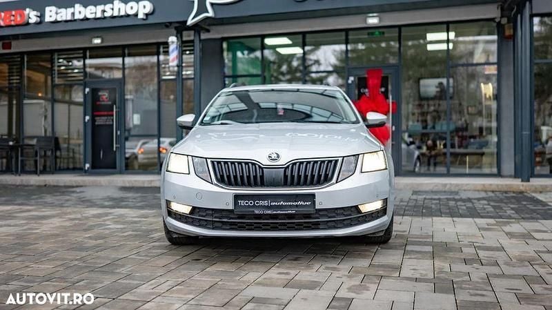 Culoaregri Utilizat 2017 Skoda Octavia Ambition Break | 8.480 EUR (Preț bun) - Imagine 1/4