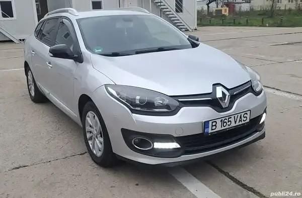 Utilizat 2015 Renault Mégane III Break | 5.400 EUR (Preț OK) - Imagine 1/4