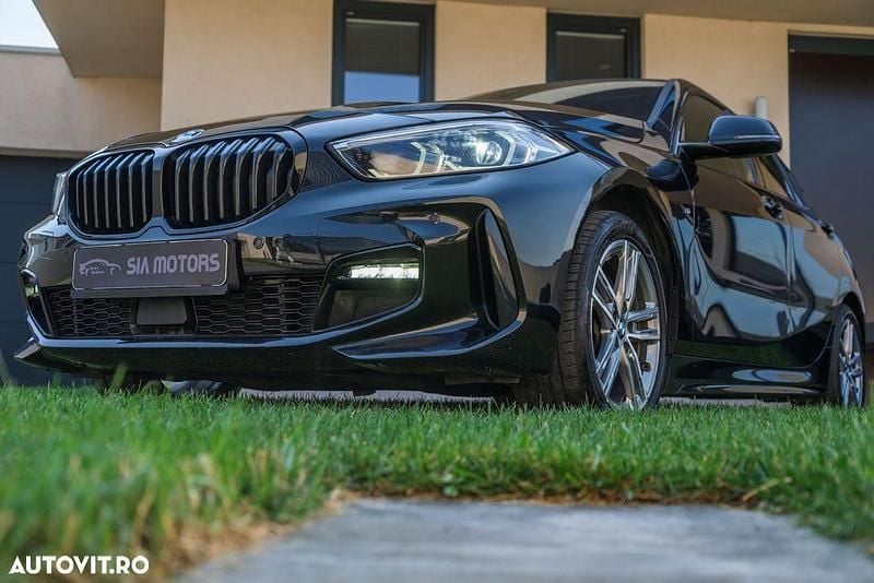 Negru Second-hand 2022 BMW 118 M Sport Hatchback | 20.450 EUR (Preț OK) - Imagine 1/4