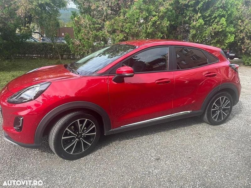 Culoarerosu Utilizat 2021 Ford Puma Gen-E Titanium SUV | 15.650 EUR (Preț OK) - Imagine 1/4