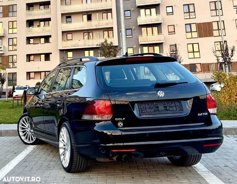 Second-hand VW Golf VI Comfortline 140 CP (102 kW) 2011 Culoarenegru Hatchback