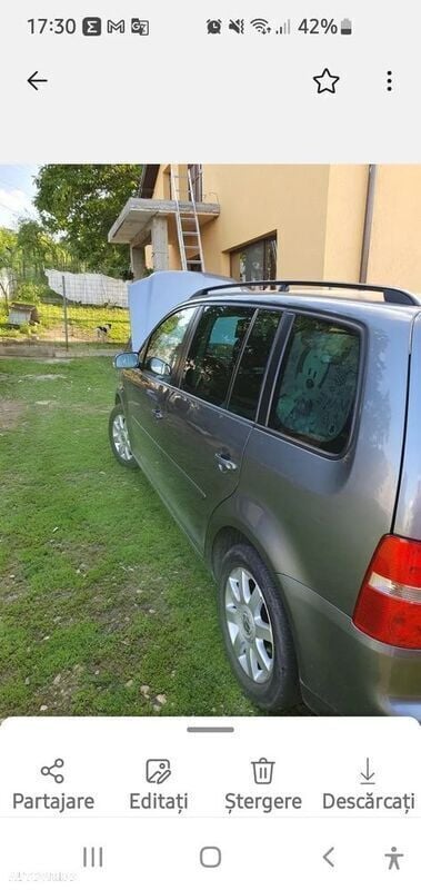 Second-hand VW Touran Basis 105 CP (77 kW) 2006 Gri Monovolum