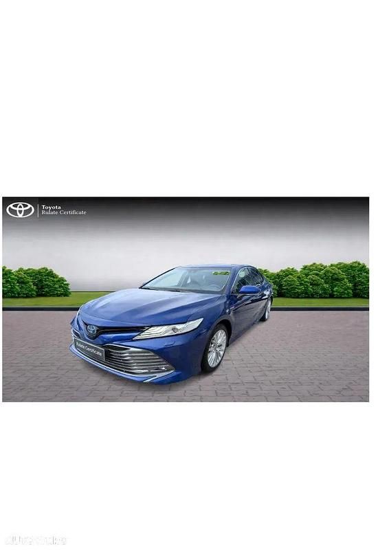 Culoarealbastru Second-hand 2020 Toyota Camry Berlinǎ | 26.988 EUR (Preț OK) - Imagine 1/4