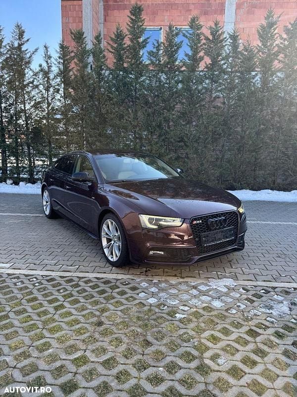 Culoaremaro Utilizat 2015 Audi A5 S-Line Hatchback | 12.500 EUR (Preț OK) - Imagine 1/4