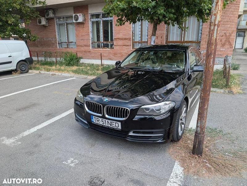 Culoarenegru Utilizat 2013 BMW 525 Berlinǎ | 13.000 EUR (Preț OK) - Imagine 1/4