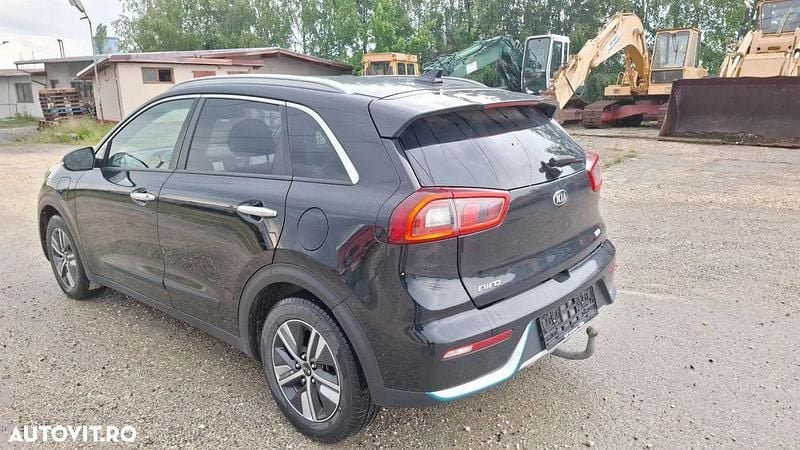 Negru Second-hand 2019 Kia Niro SUV | 11.979 EUR (Preț OK) - Imagine 1/4