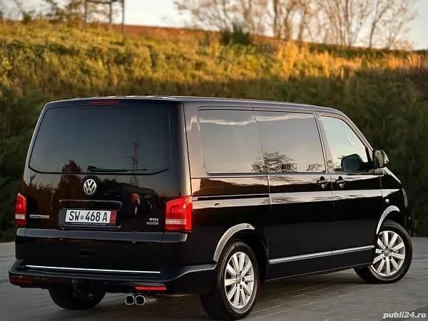 Second-hand VW Multivan 180 CP (132 kW) 2014 Negru Van