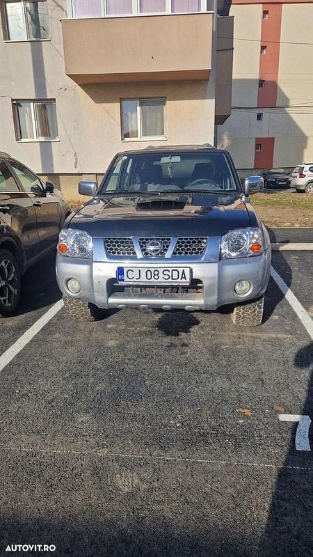 Culoarealte culori Utilizat 2004 Nissan Navara Pickup | 5.700 EUR (Super Preț) - Imagine 1/4