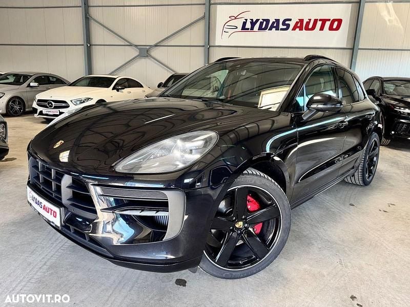 Culoarenegru Utilizat 2020 Porsche Macan SUV | 54.450 EUR - Imagine 1/4