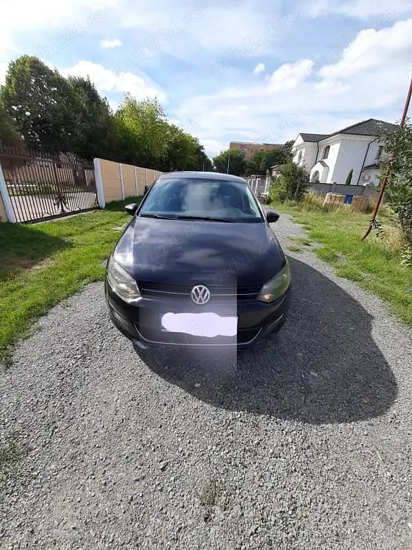 Utilizat 2011 VW Polo Hatchback | 5.200 EUR (Preț OK) - Imagine 1/4