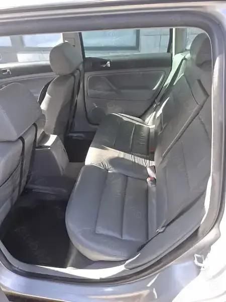 Utilizat 2001 VW Passat Break | 1.550 EUR (Preț OK) - Imagine 1/4