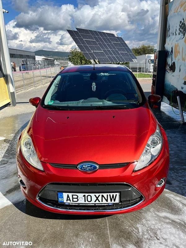 Culoarerosu Utilizat 2008 Ford Fiesta Trend Hatchback | 3.800 EUR (Scump) - Imagine 1/4