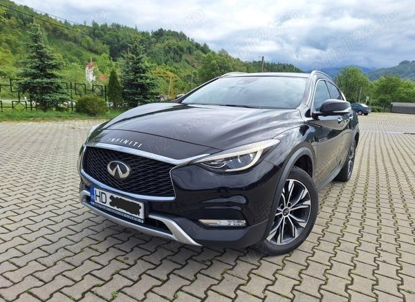 Negru Utilizat 2017 Infiniti QX30 SUV | 14.999 EUR - Imagine 1/4