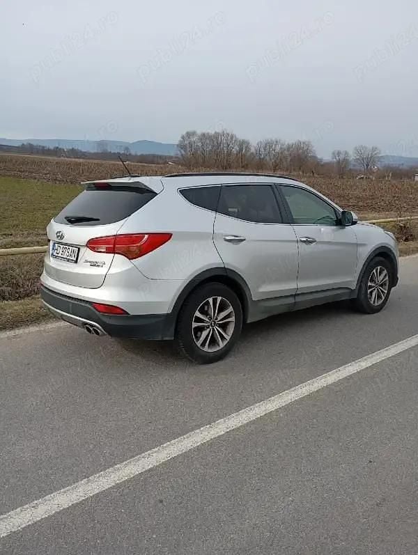 Second-hand Hyundai Santa Fe 145 CP (106 kW) 2016 Gri SUV