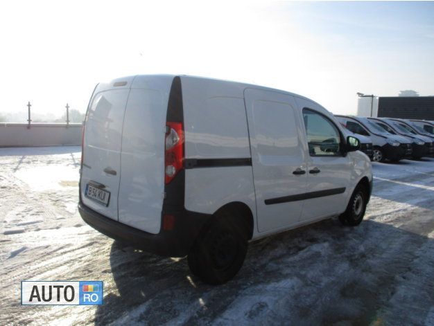 Second-hand Renault Kangoo 90 CP (66 kW) 2013 Alb Monovolum