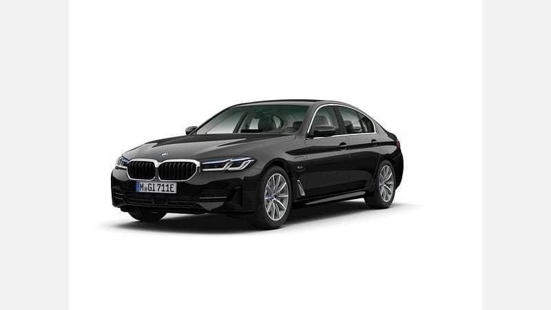 Black sapphire metallic metalizat Utilizat 2023 BMW 530e Comfort Edition Berlinǎ | 39.906 EUR (Preț OK) - Imagine 1/4