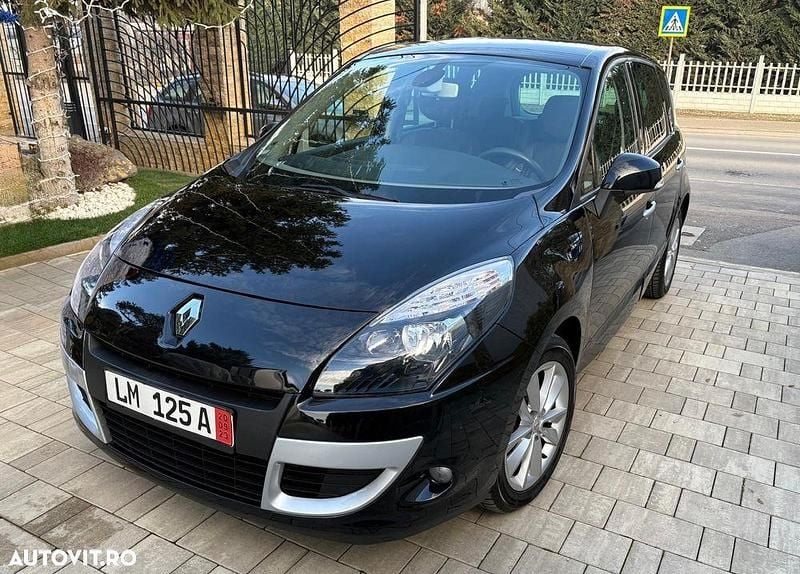 Culoarenegru Utilizat 2012 Renault Scénic III Monovolum | 4.690 EUR (Preț OK) - Imagine 1/4