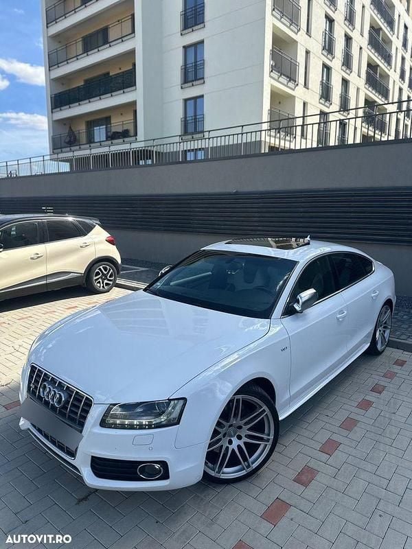 Second-hand Audi S5 333 CP (244 kW) 2010 Culoarealb Coupe