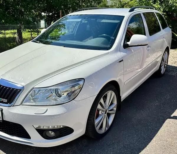 Utilizat 2010 Skoda Octavia vRS Break | 6.450 EUR (Preț OK) - Imagine 1/4