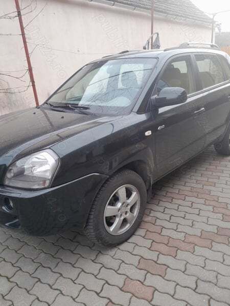 Utilizat 2004 Hyundai Tucson SUV | 3.200 EUR - Imagine 1/4
