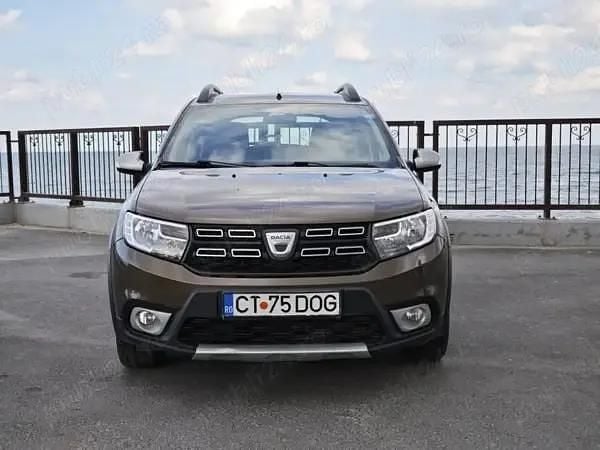Second-hand Dacia Sandero Stepway 95 CP (69 kW) 2019 Hatchback
