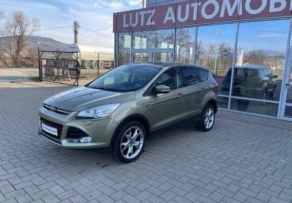 Second-hand Ford Kuga 163 CP (119 kW) 2014 Maro SUV