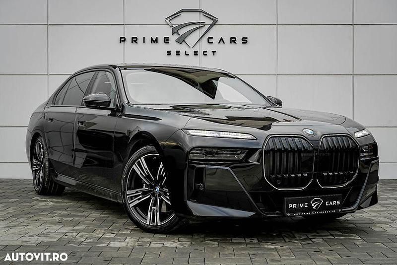 Culoarenegru Nouă 2025 BMW 740 Comfort Edition Berlinǎ | 145.200 EUR - Imagine 1/4