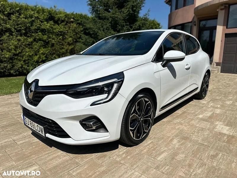 Alb Utilizat 2022 Renault Clio V Intens Hatchback | 12.500 EUR (Preț OK) - Imagine 1/4