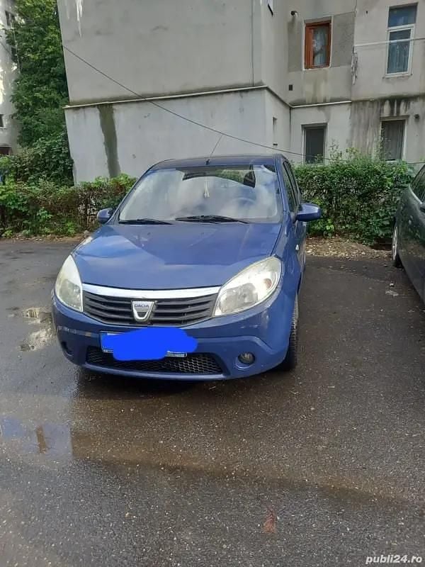 Second-hand Dacia Sandero 75 CP (55 kW) 2008 Hatchback