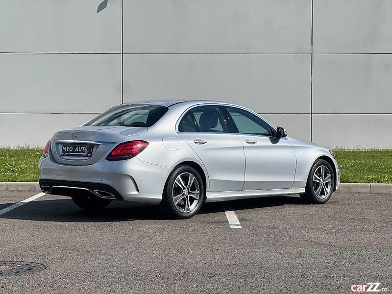 Second-hand Mercedes C200 AMG line 160 CP (117 kW) 2020 Gri Berlinǎ