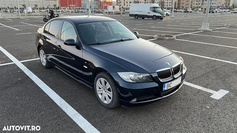 Culoarealbastru Utilizat 2008 BMW 318 Sport Line Berlinǎ | 4.100 EUR (Preț OK) - Imagine 1/4
