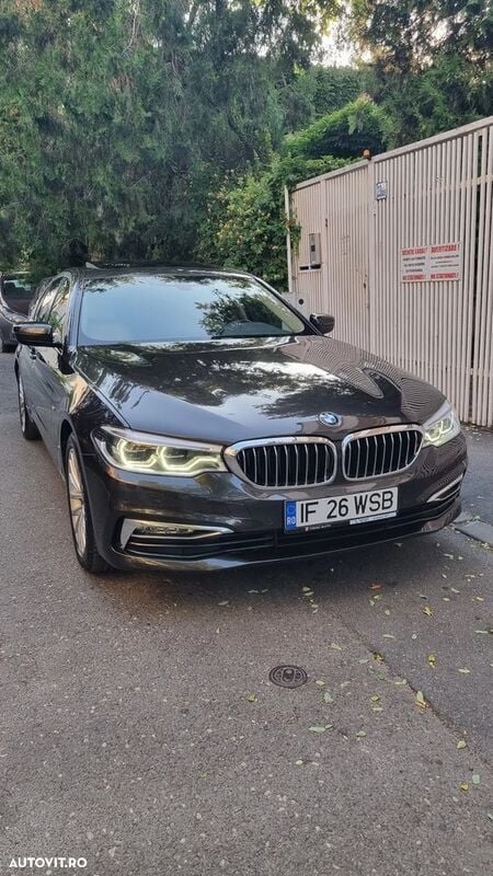 Maro Utilizat 2017 BMW 520 Luxury Line Berlinǎ | 25.500 EUR (Scump) - Imagine 1/4
