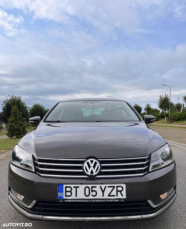 Maro Utilizat 2014 VW Passat Comfortline Berlinǎ | 9.000 EUR (Preț OK) - Imagine 1/4