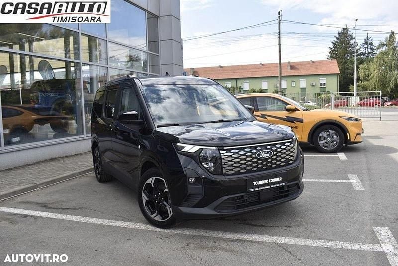Culoarenegru Nouă 2025 Ford Tourneo Monovolum | 29.403 EUR - Imagine 1/4