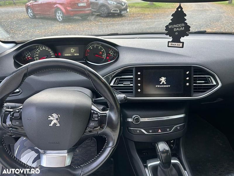 Second-hand Peugeot 308 Access 110 CP (80 kW) 2015 Culoareargint Hatchback