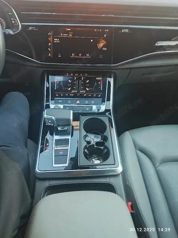 Albastru Second-hand 2021 Audi Q7 S-Line SUV | 45.000 EUR (Preț OK) - Imagine 1/4