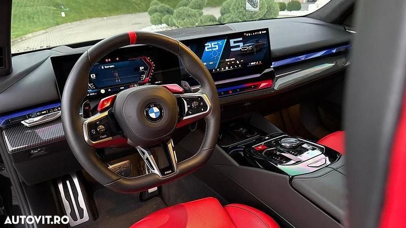 Second-hand BMW M5 Comfort Edition 727 CP (534 kW) 2024 Culoarenegru Berlinǎ