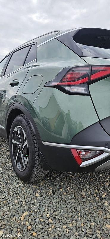 Second-hand Kia Sportage Style 136 CP (100 kW) 2023 Culoareverde SUV