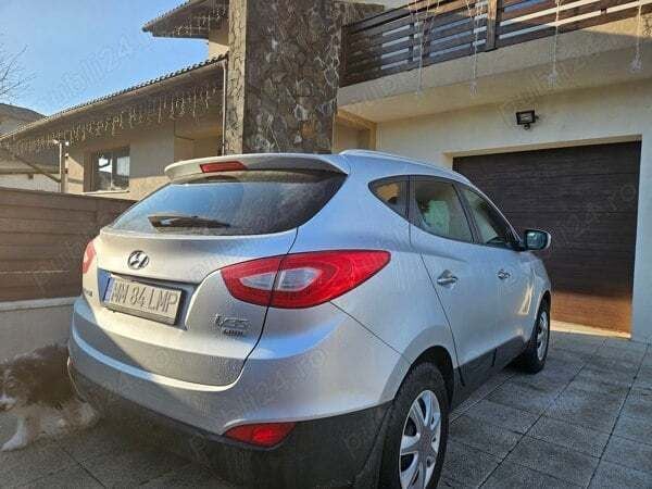Utilizat 2014 Hyundai ix35 SUV | 7.400 EUR (Preț bun) - Imagine 1/4