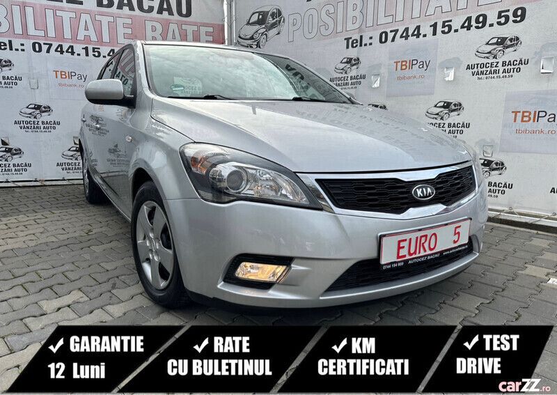 Gri Utilizat 2012 Kia Ceed 2 Hatchback | 6.330 EUR (Preț OK) - Imagine 1/4