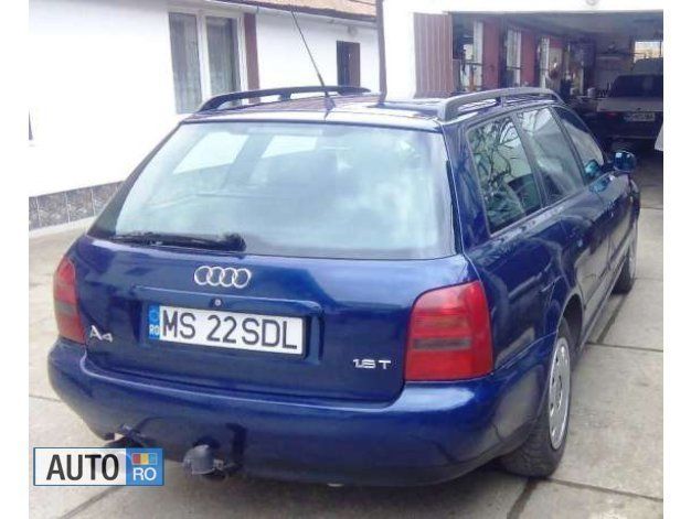 Albastru Utilizat 1998 Audi A4 Break | 1.600 EUR - Imagine 1/4
