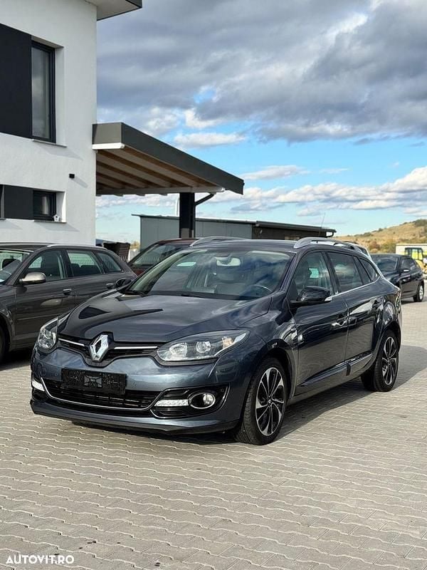 Culoaregri Utilizat 2015 Renault Mégane GrandTour Break | 7.100 EUR (Preț OK) - Imagine 1/4