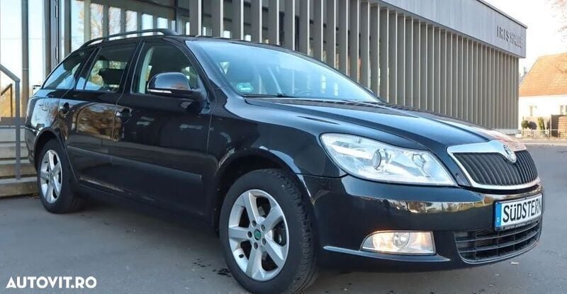 Negru Utilizat 2012 Skoda Octavia Business Line Break | 5.950 EUR (Preț OK) - Imagine 1/4