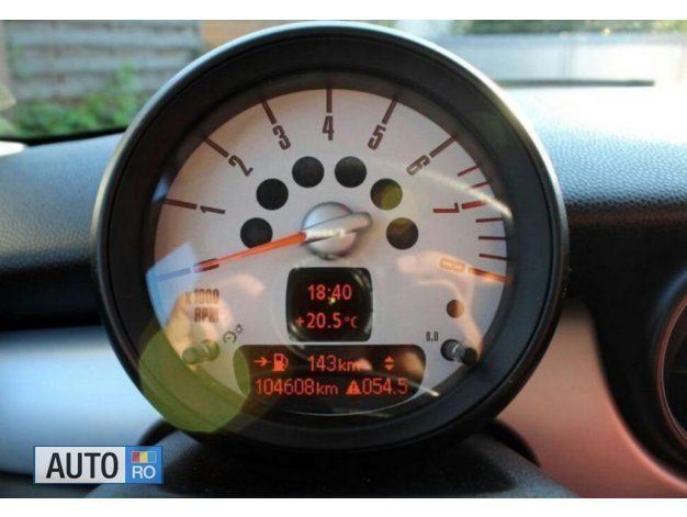 Second-hand Mini Cooper Coupé 98 CP (72 kW) 2009 Rosu Coupe