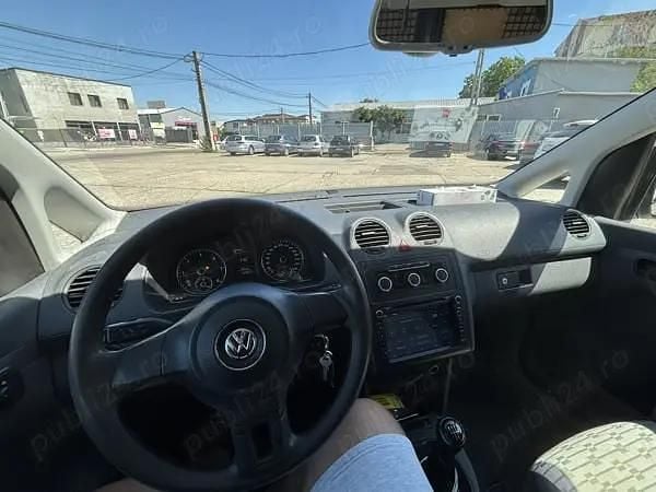 Utilizat 2012 VW Caddy Monovolum | 6.000 EUR - Imagine 1/4
