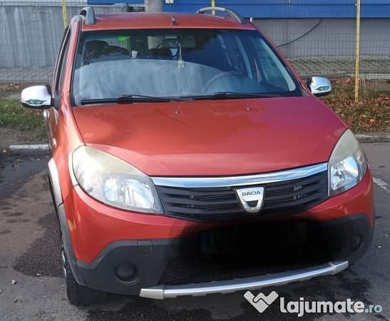 Roșu Utilizat 2011 Dacia Sandero Stepway Hatchback | 4.000 EUR - Imagine 1/4